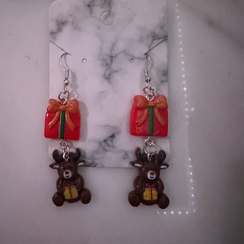 Cute Christmas present w/ a tiny reindeer, holding a Christmas present earrings - Picture 2 of 2
